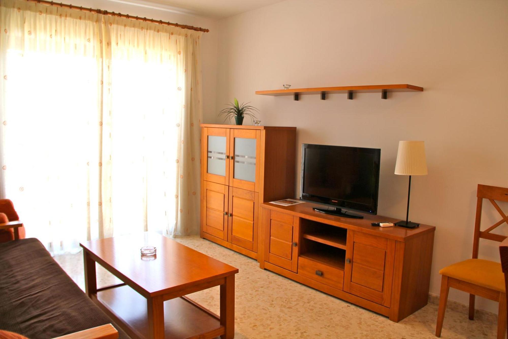 Apartamentos Guerrero Torre del Mar Szoba fotó