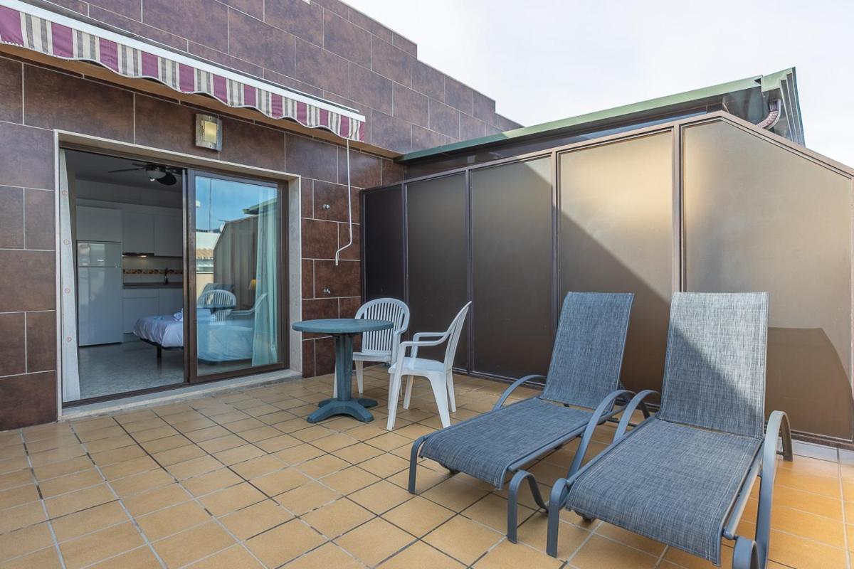 Apartamentos Guerrero Torre del Mar Kültér fotó